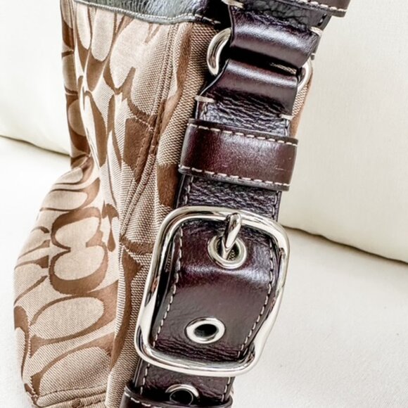 Coach Brown Leather Signature Shoulder Bag - Picture 8 of 8